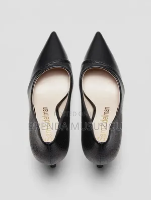 Classy Dada Shoes and Style