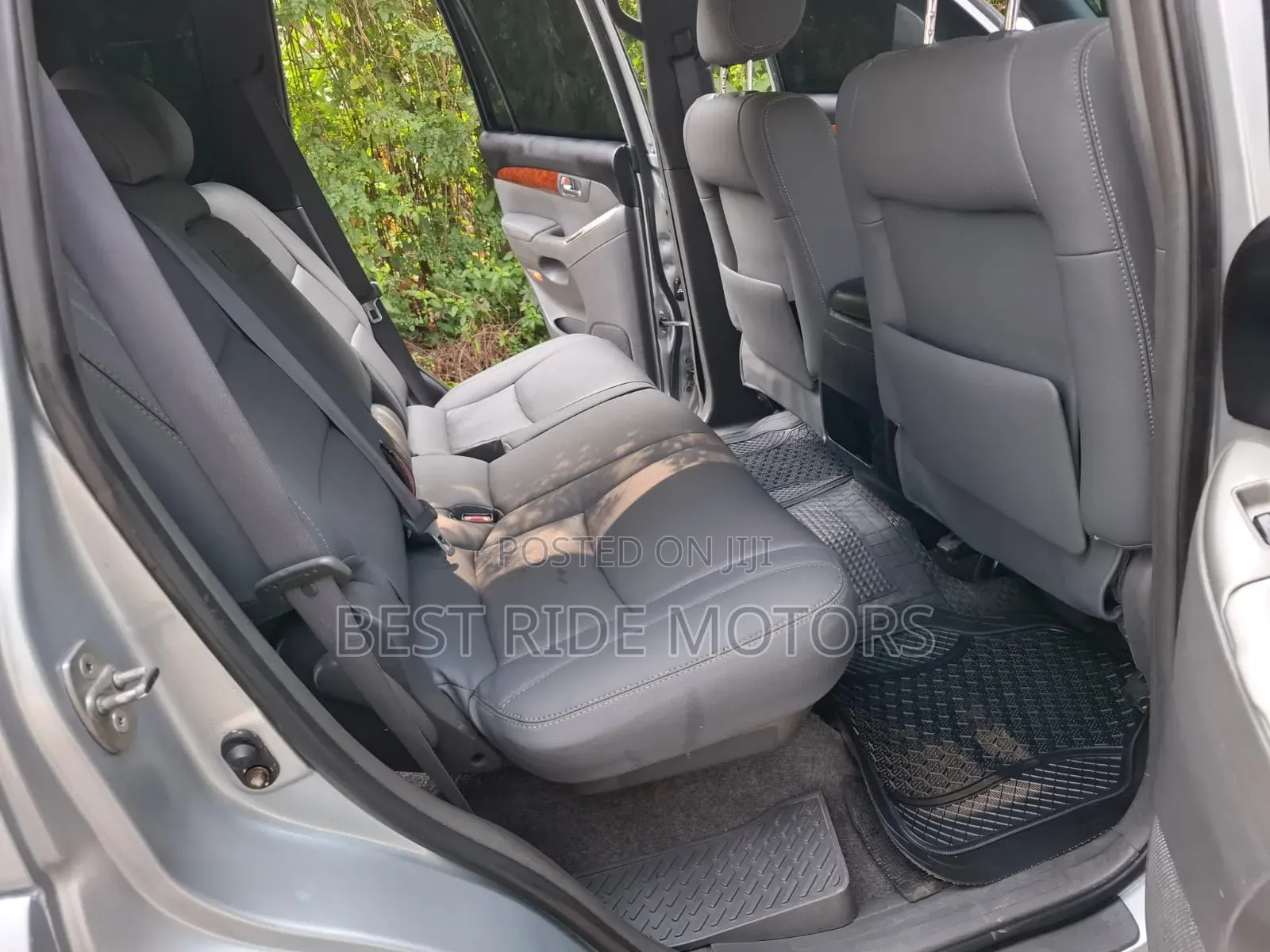 Toyota Land Cruiser Prado 3.0 D-4D 5dr 2006 Gray