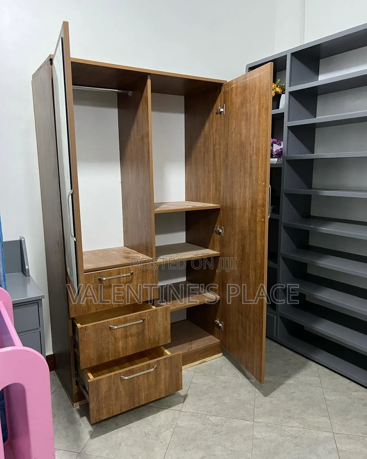 Lockable Wardrobe Lockable Wardrobe