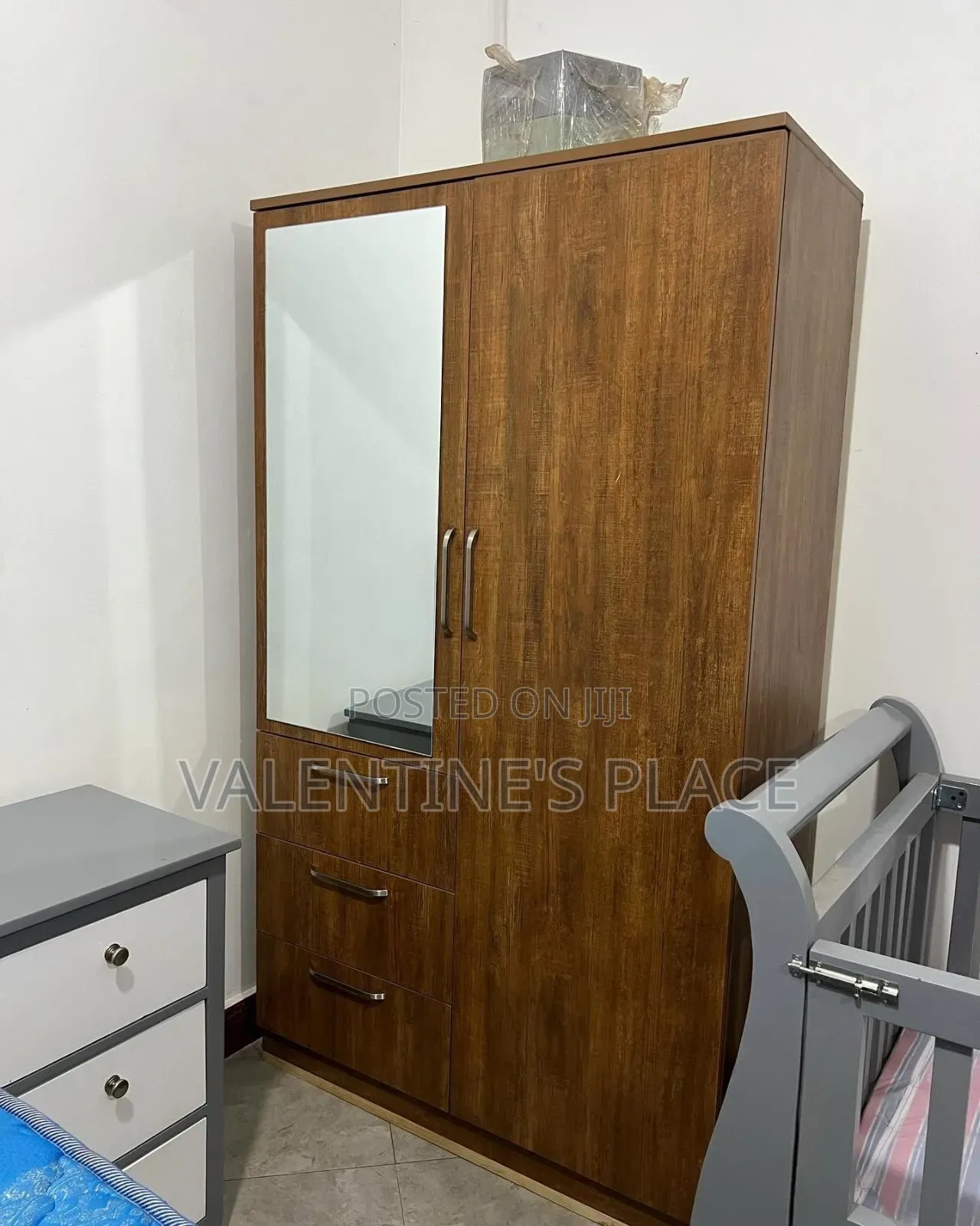 Lockable Wardrobe Lockable Wardrobe