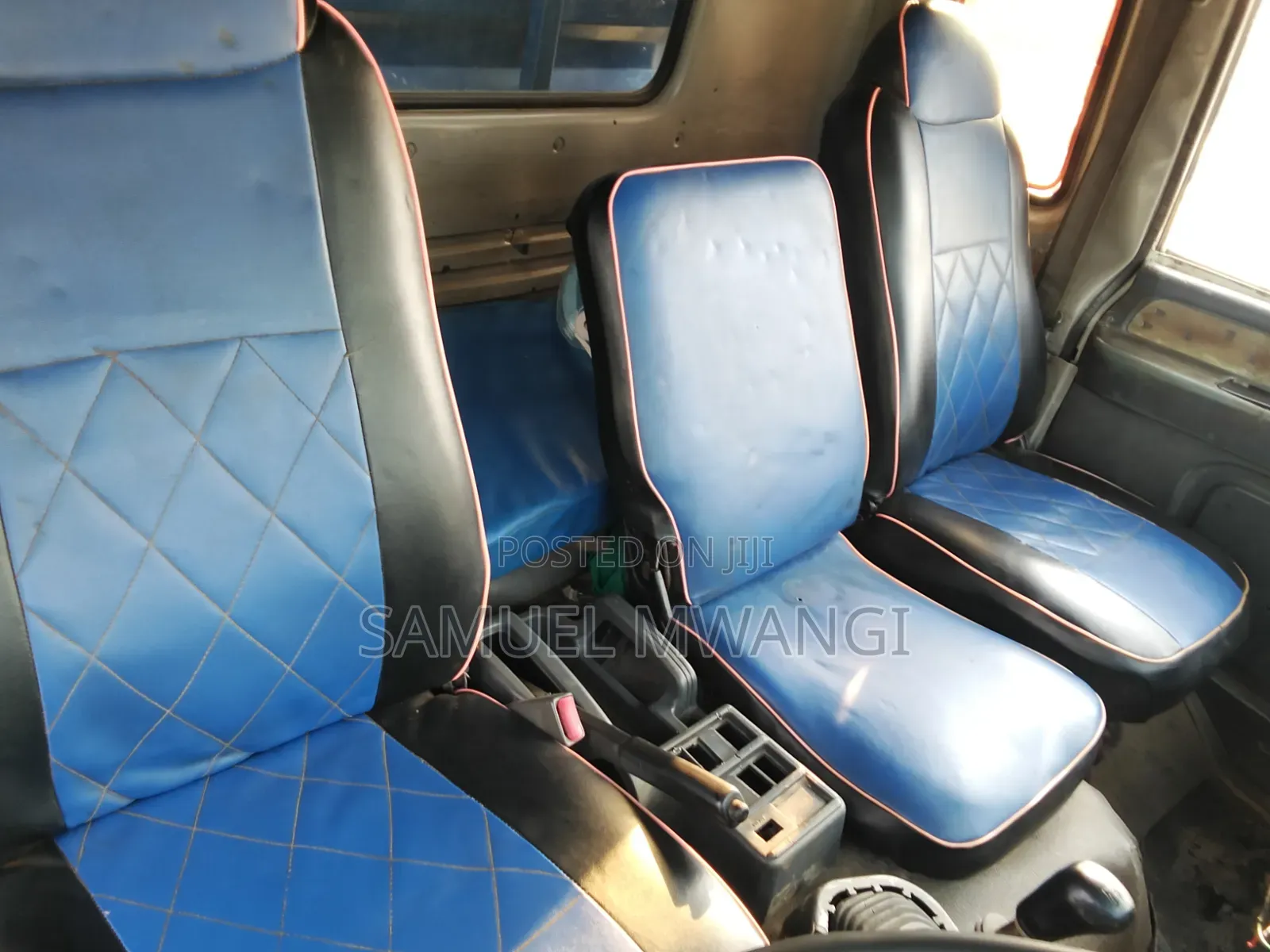 Isuzu FRR Commercial