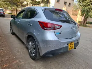 Mazda Demio 2017 Gray