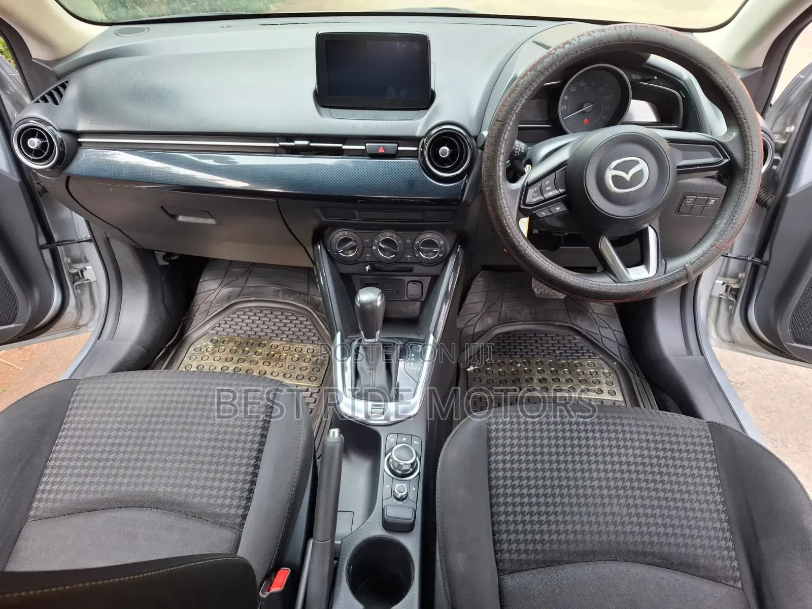 Mazda Demio 2017 Gray