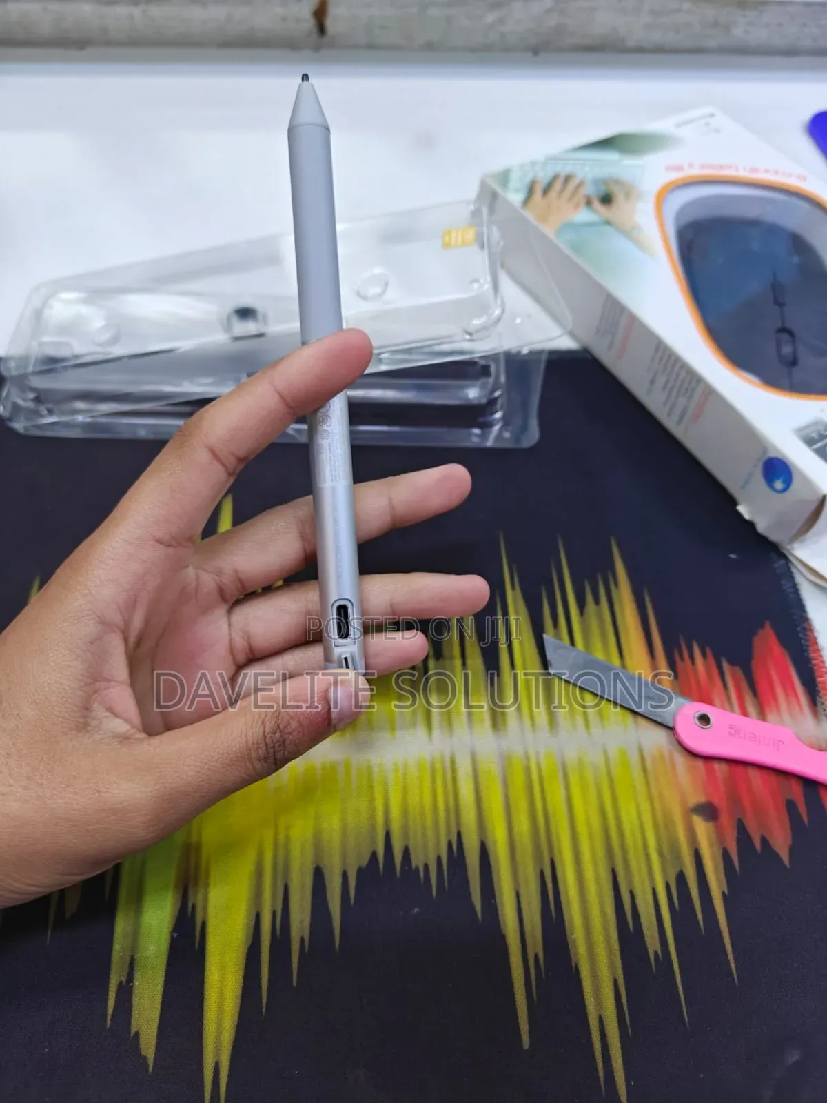 Rechargeable Universal Stylus Pen for Laptops