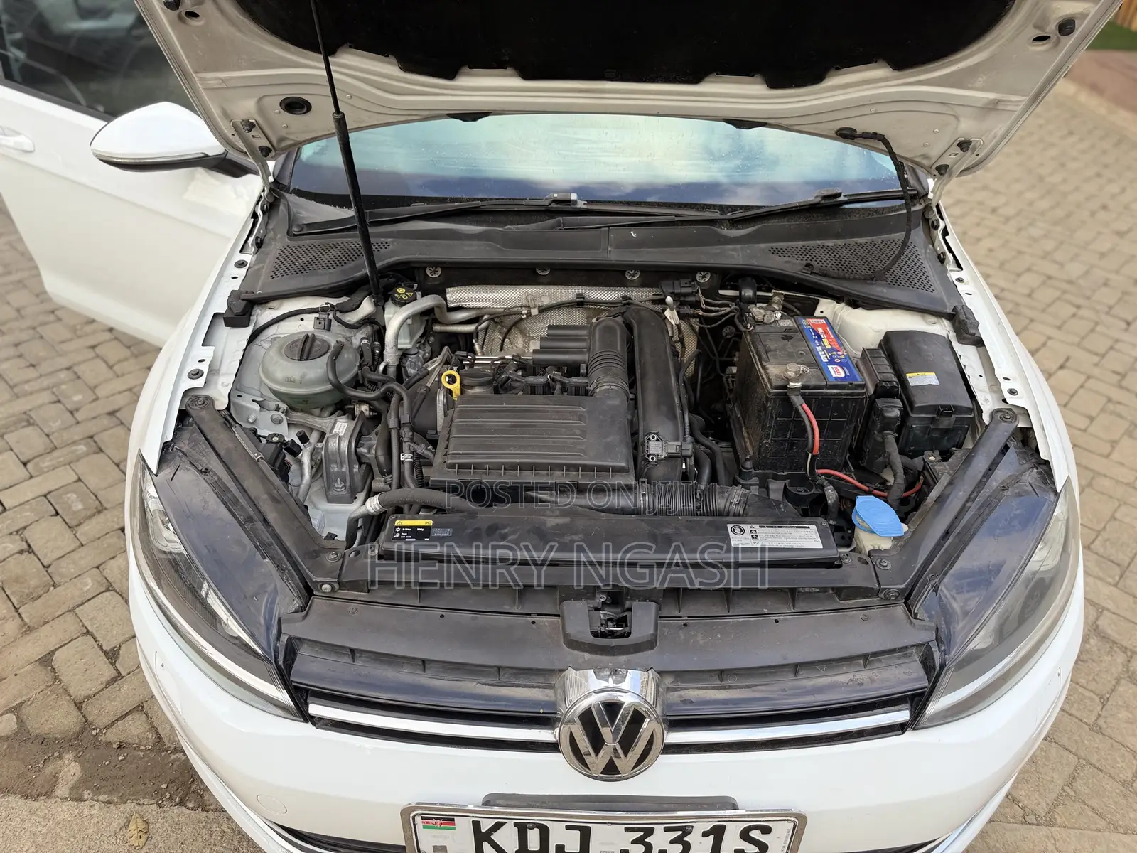 Volkswagen Golf 2015 White