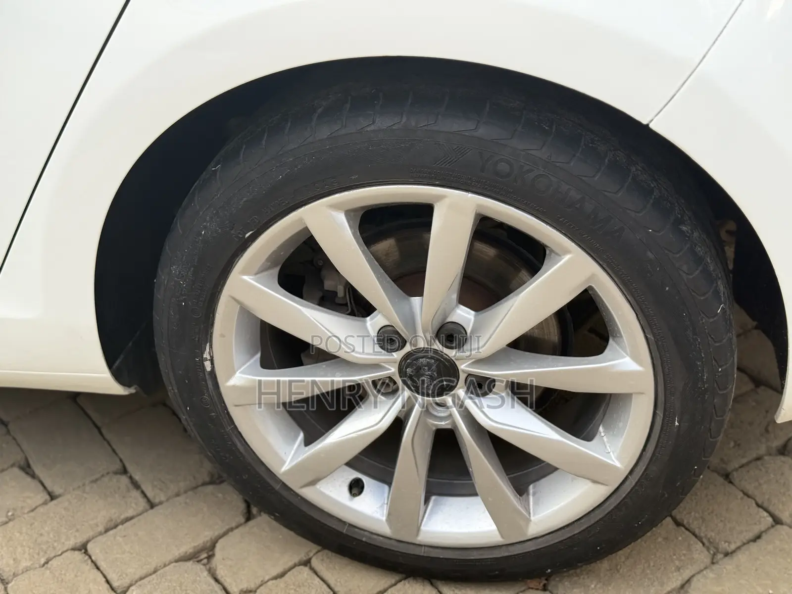 Volkswagen Golf 2015 White