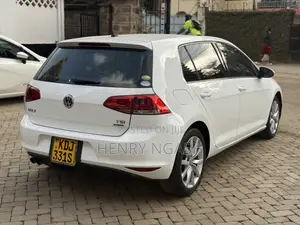 Volkswagen Golf 2015 White