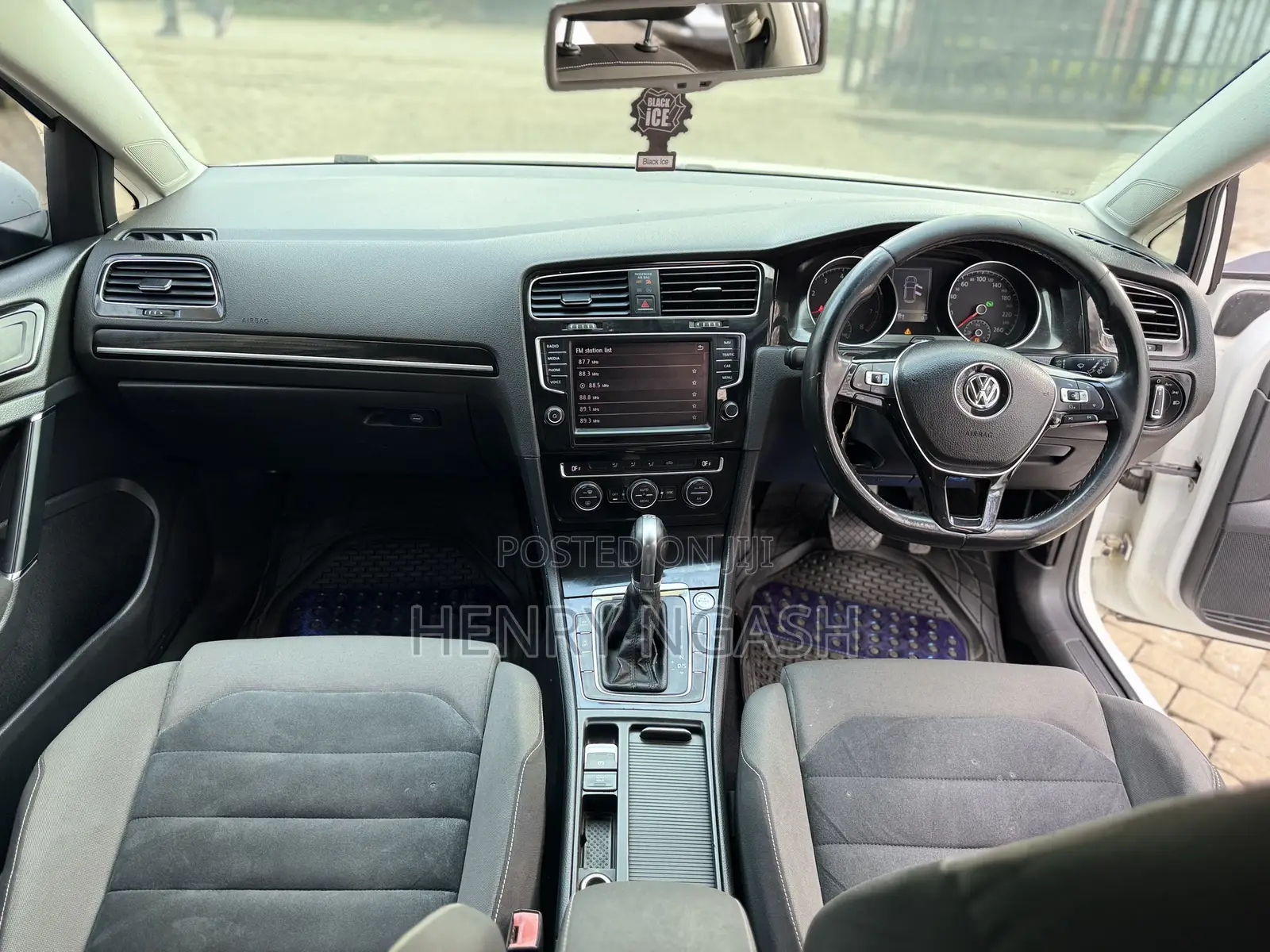 Volkswagen Golf 2015 White