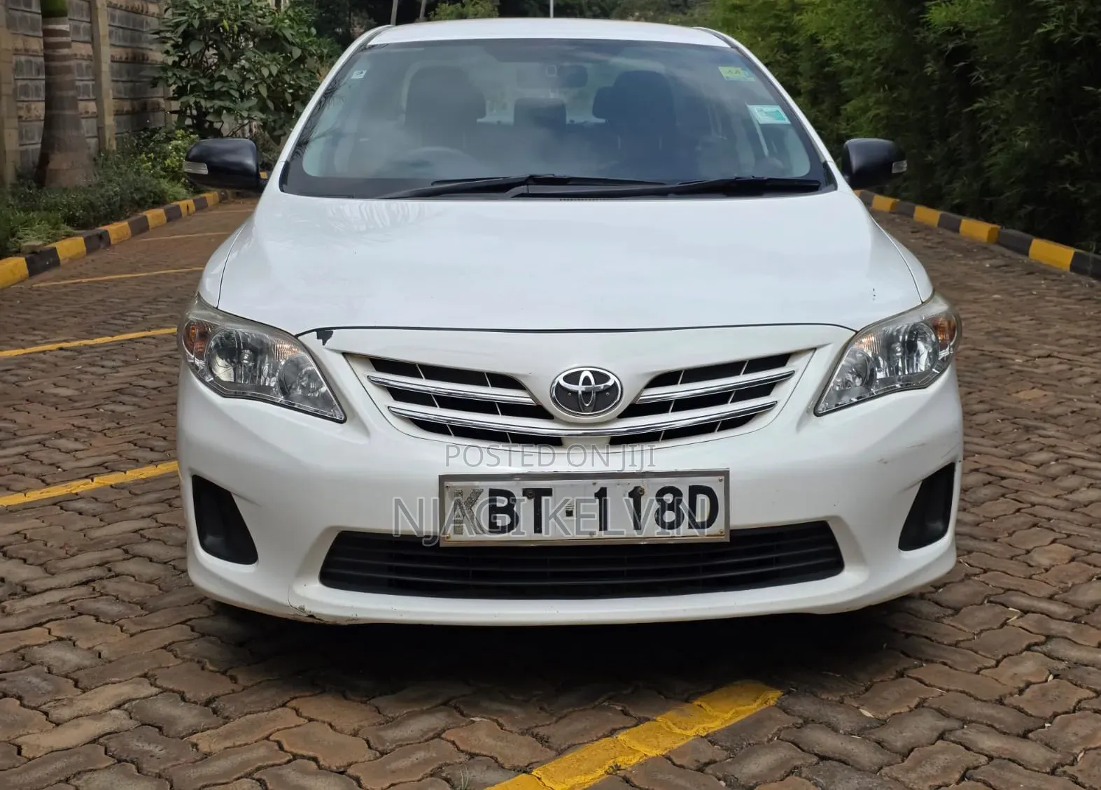 Toyota Corolla 2012 White