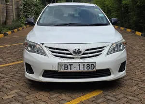 Toyota Corolla 2012 White