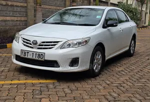 Toyota Corolla 2012 White