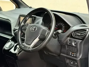 Toyota Noah 2.0 FWD (7 Seater) 2019 White