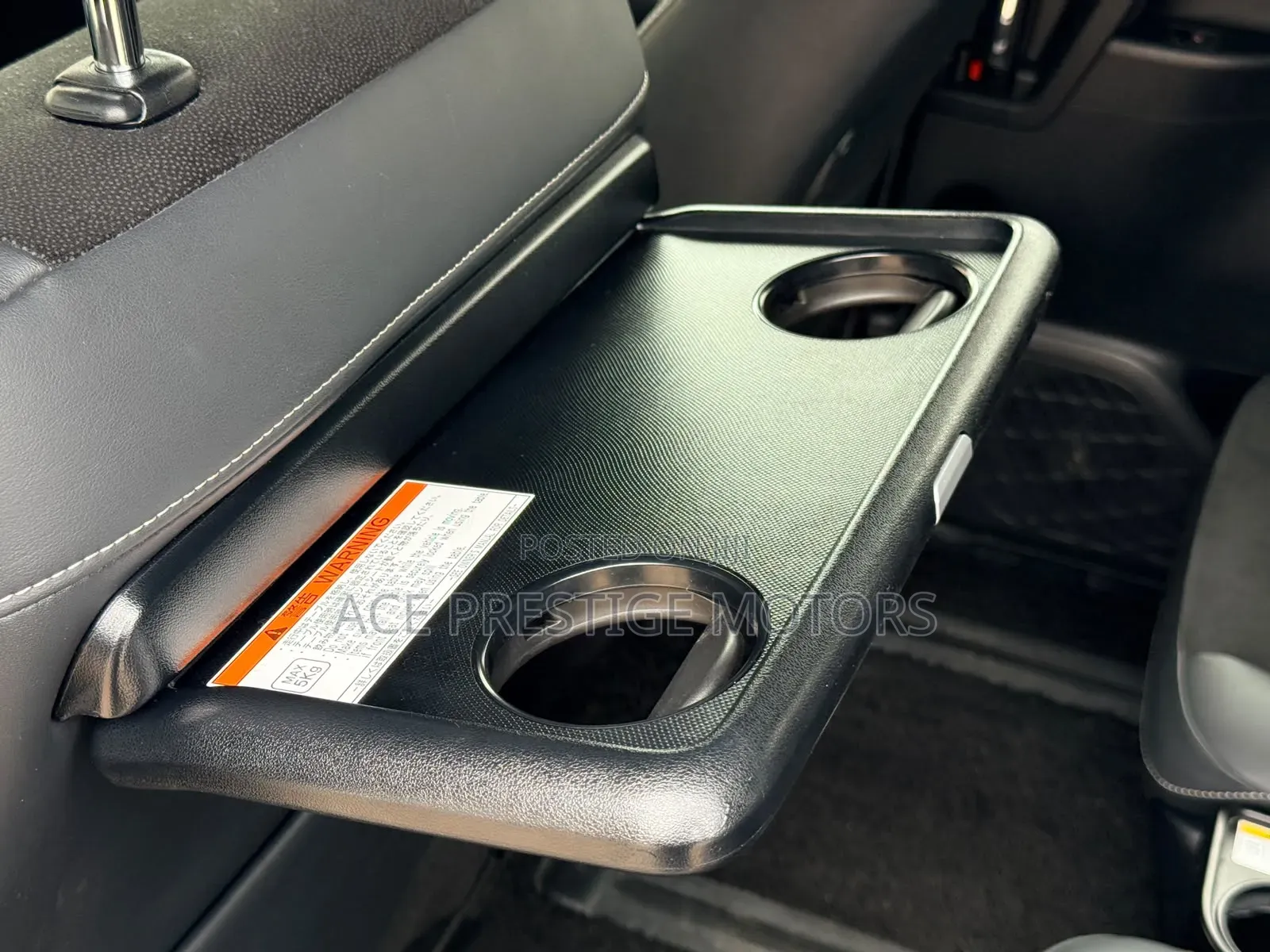 Toyota Noah 2.0 FWD (7 Seater) 2019 White