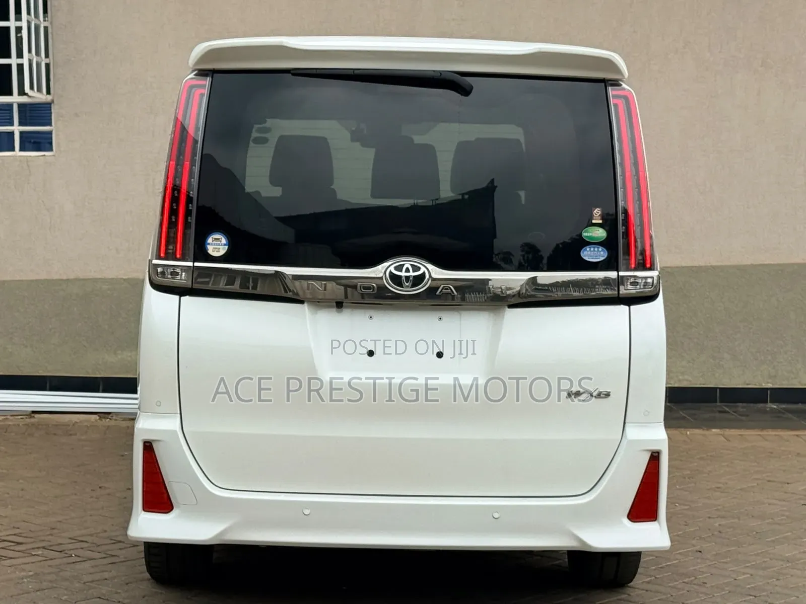 Toyota Noah 2.0 FWD (7 Seater) 2019 White