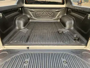Toyota Hilux Revo Double Cab Deisel 2.8 AWD 2019 White