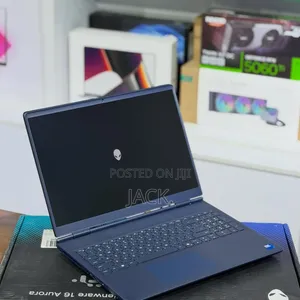 Laptop Dell Allenware M15 R5 32GB Intel Core Ultra 9 SSD 2T