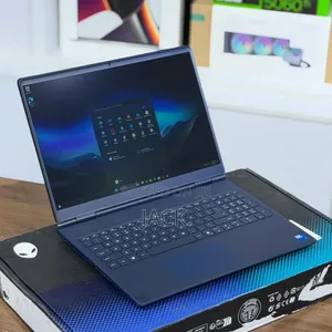 Laptop Dell Allenware M15 R5 32GB Intel Core Ultra 9 SSD 2T