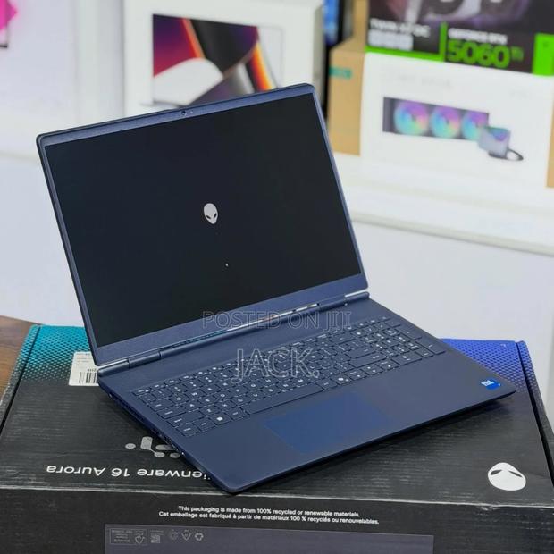 Laptop Dell Allenware M15 R5 32GB Intel Core Ultra 9 SSD 2T - thumbnail 6