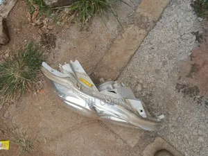 Premio 260 Right Side Headlamp