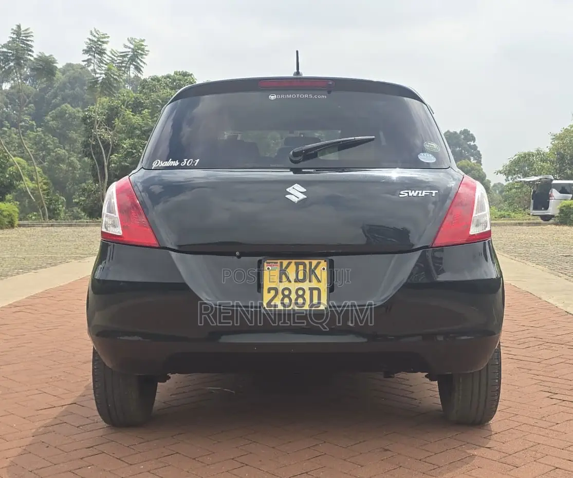 Suzuki Swift 2015 Black