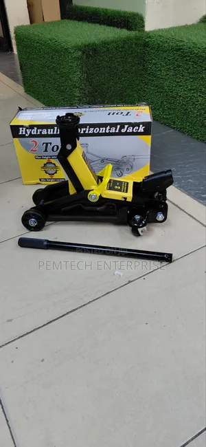 2-Ton Hydraulic Horizontal Floor Jack