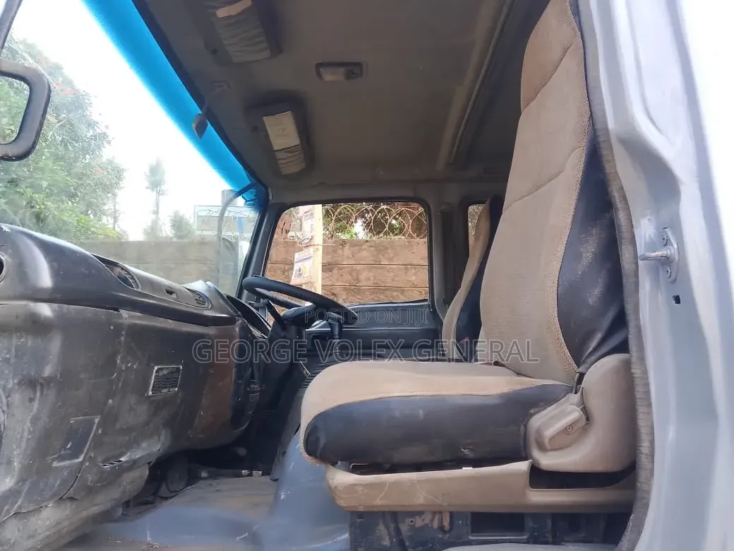 Isuzu FVZ Truck