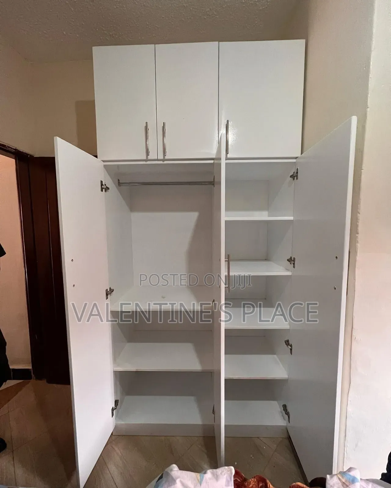 Stylish Wardrobe Stylish Wardrobe