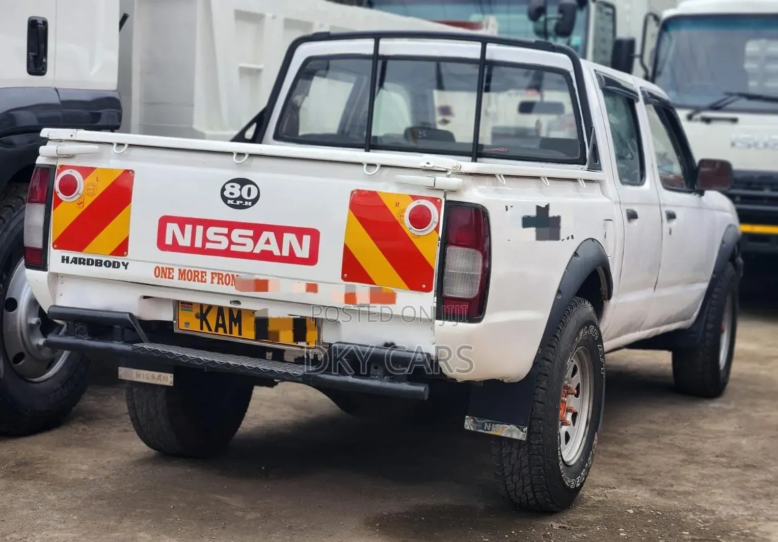 Nissan Hardbody 2004 White