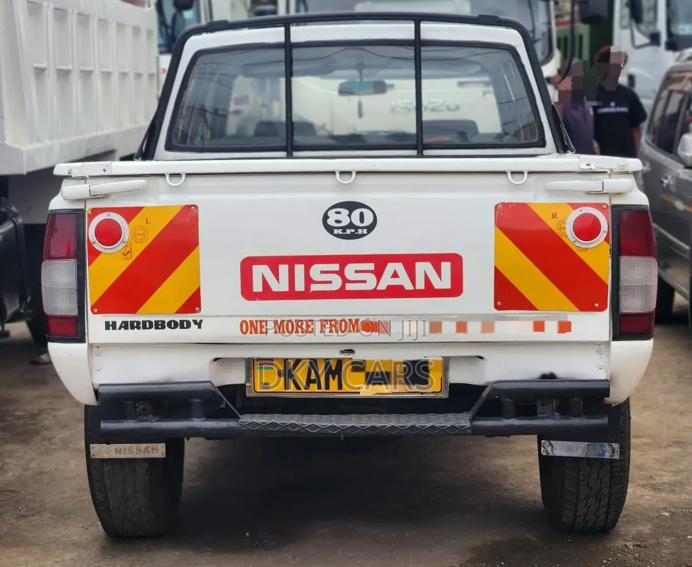 Nissan Hardbody 2004 White