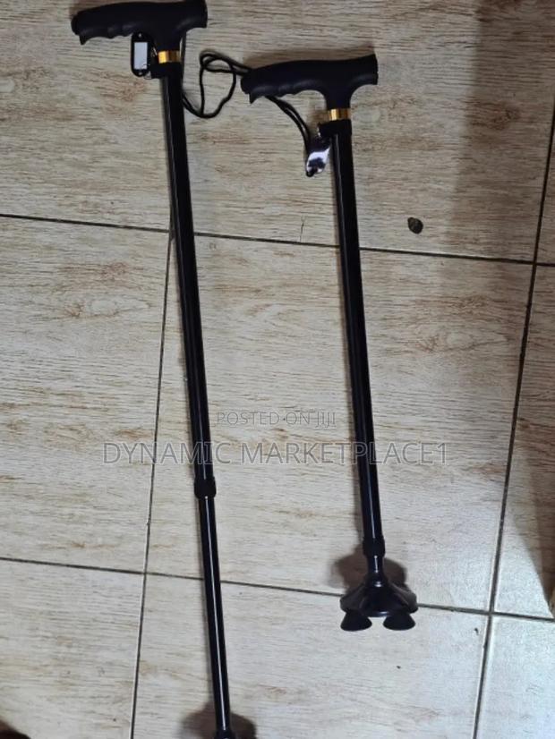 Quad Adjustable Walking Stick - thumbnail 2