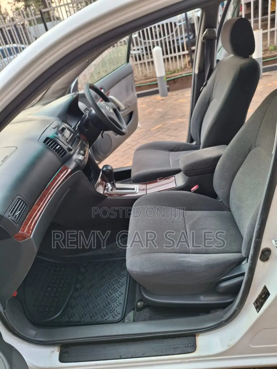 Toyota Premio 2002 White