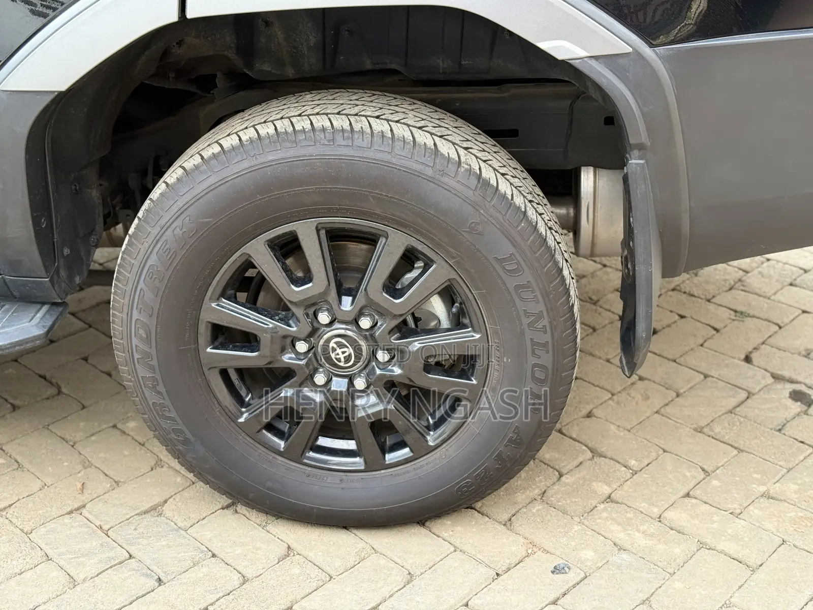 Toyota Land Cruiser Prado 2024 Black