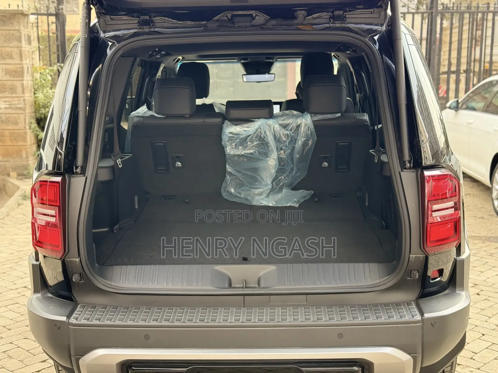 Toyota Land Cruiser Prado 2024 Black