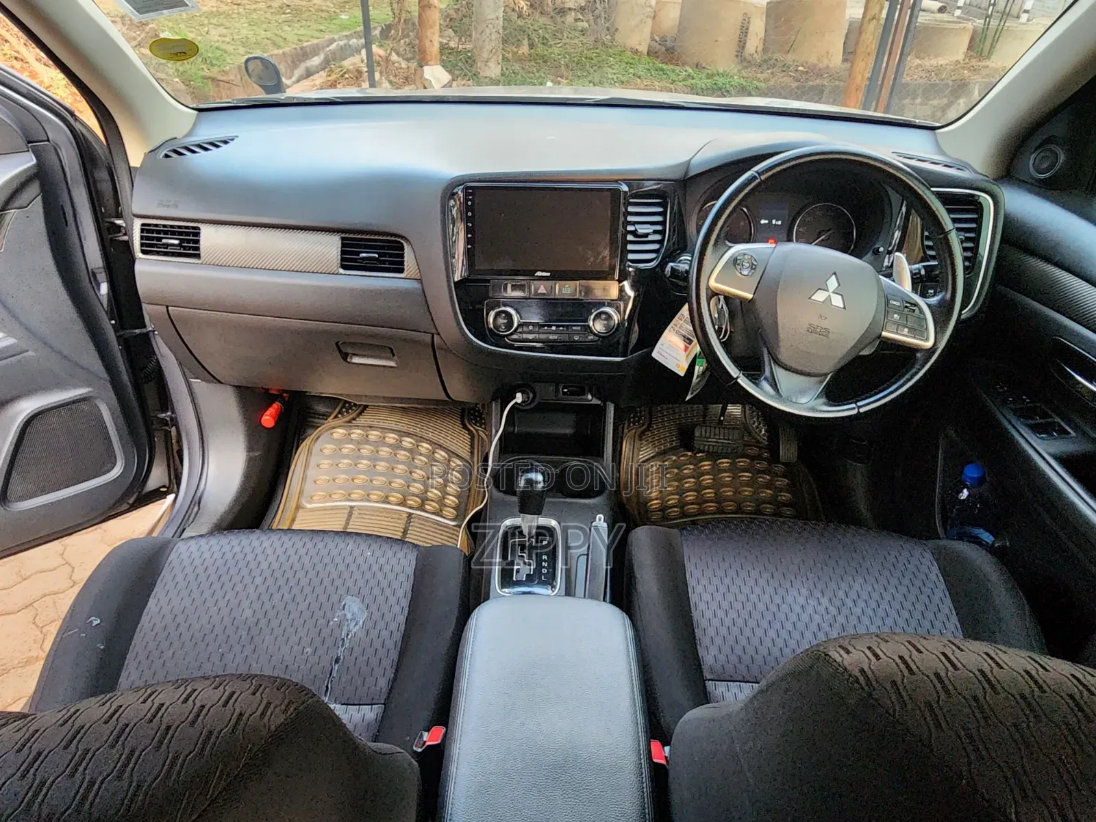 Mitsubishi Outlander 2013 Gray