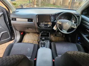 Mitsubishi Outlander 2013 Gray