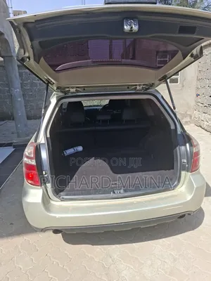 Subaru Outback 2008 Gold