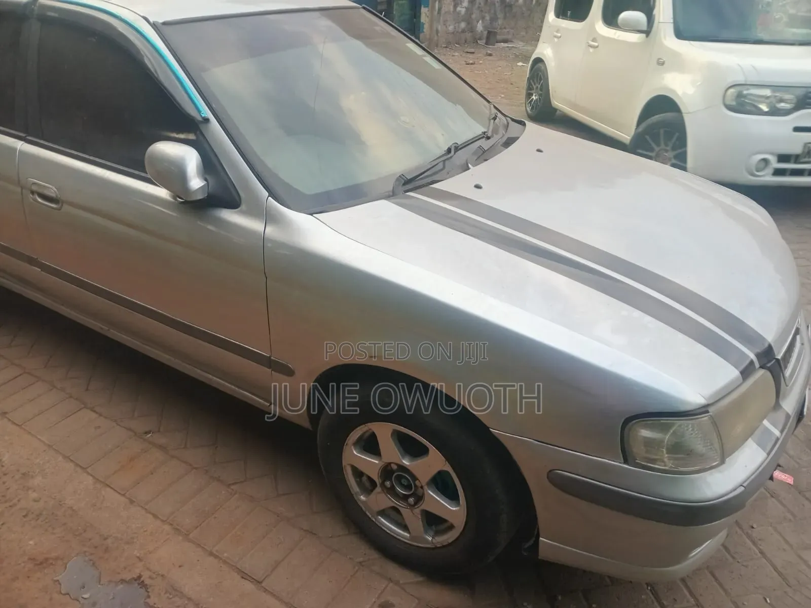 Nissan FB15 2002 Silver