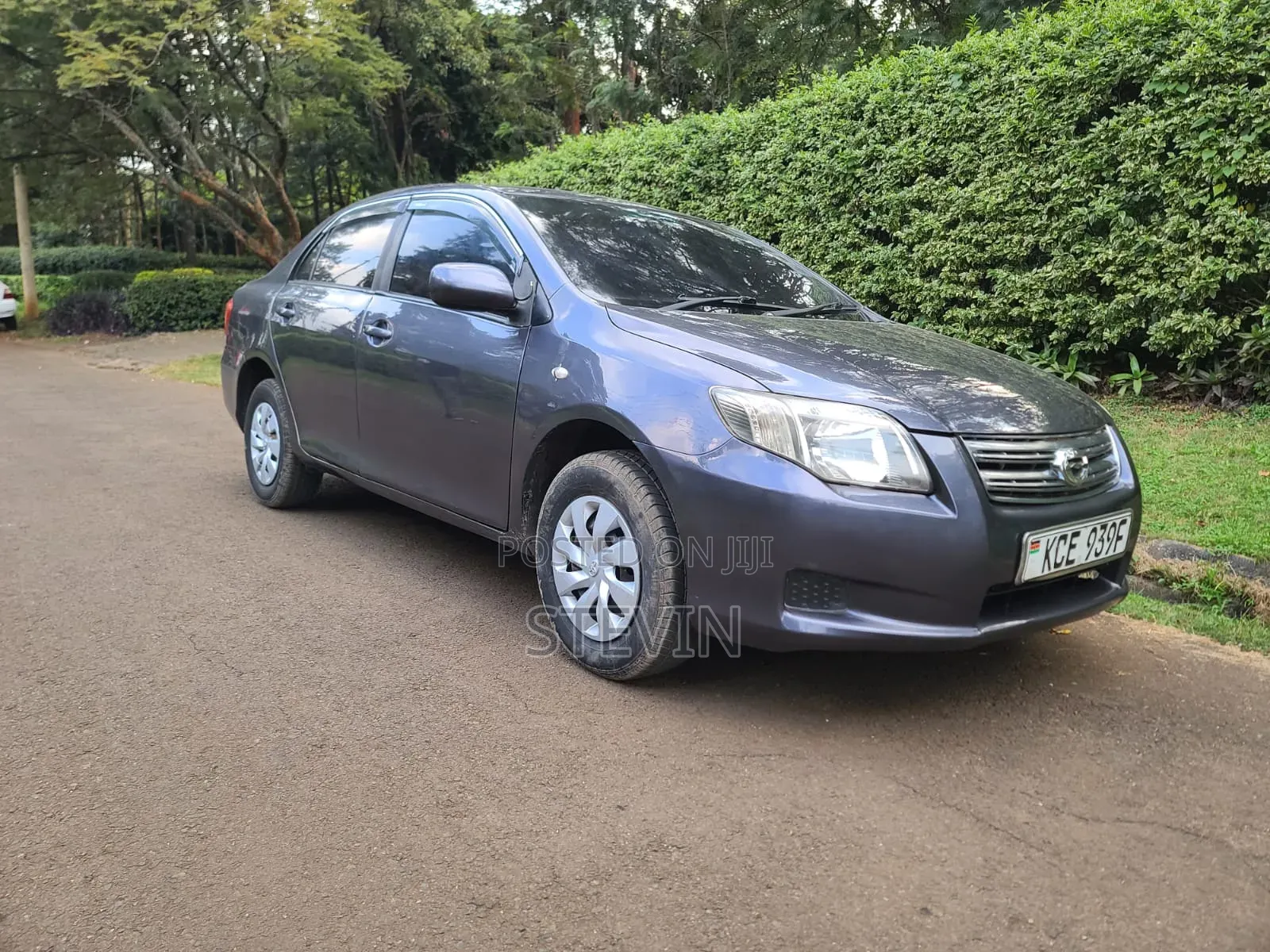 Toyota Axio 2012 Gray