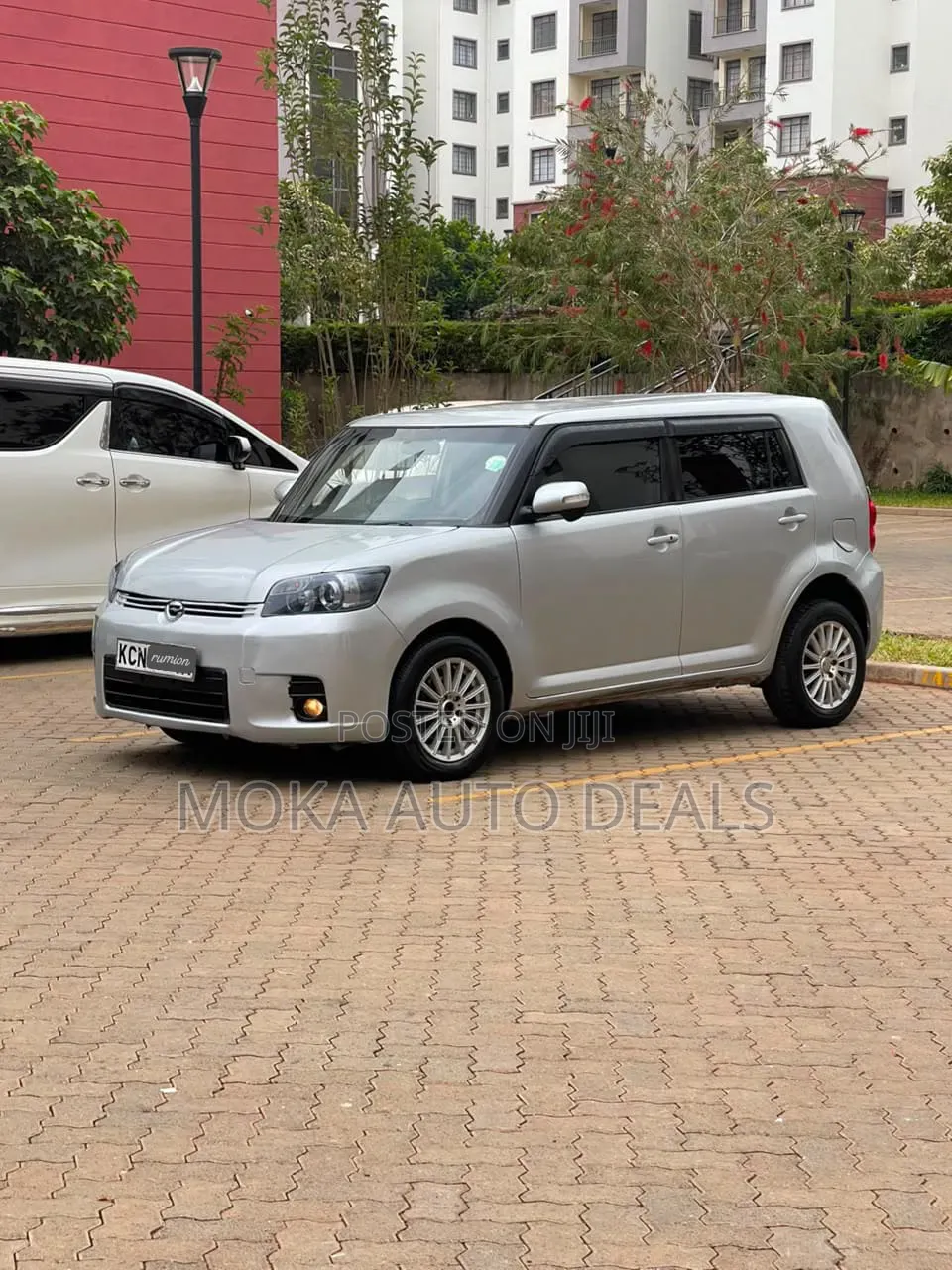 Toyota Corolla Rumion 2010 Silver