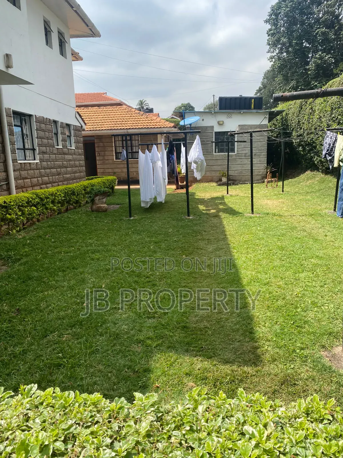 2bdrm House in Executive 2Bdrm for rent