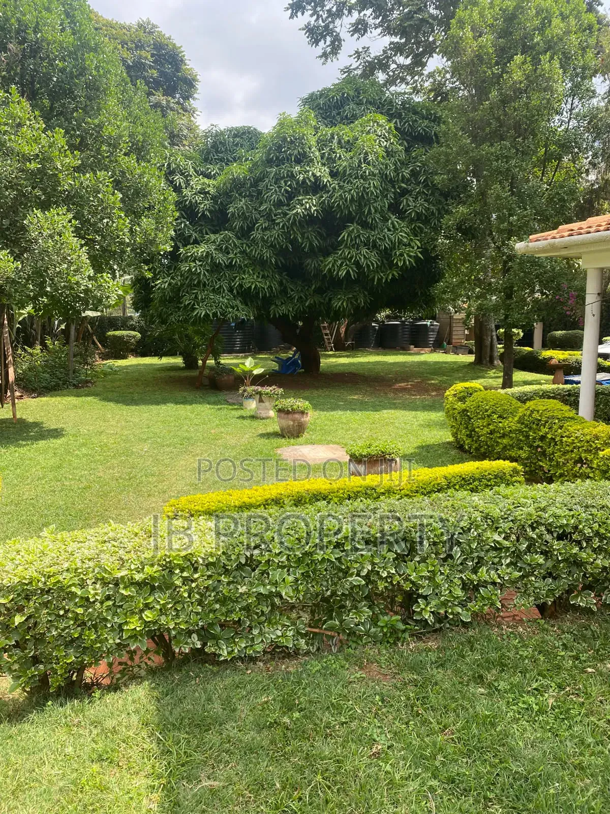 2bdrm House in Executive 2Bdrm for rent