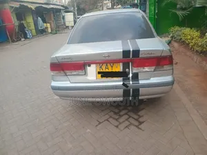 Nissan FB15 2002 Silver