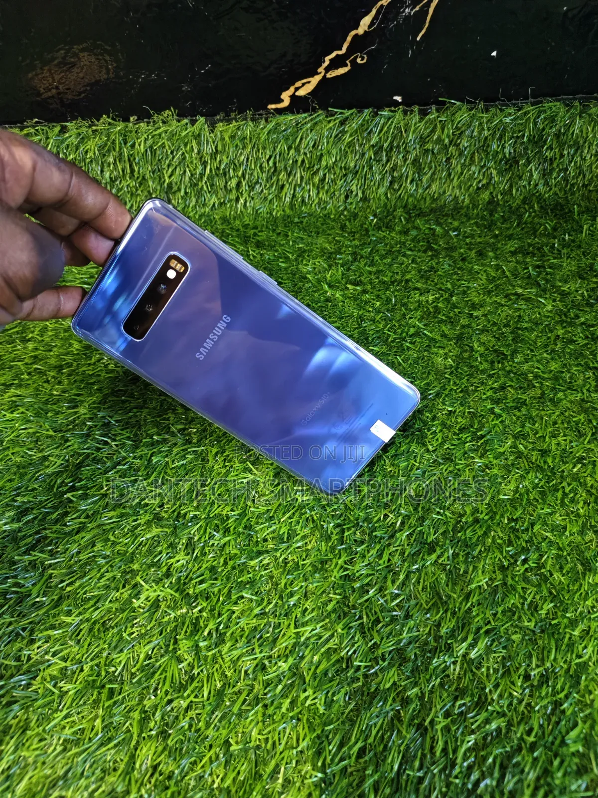 New Samsung Galaxy S10 128 GB Blue