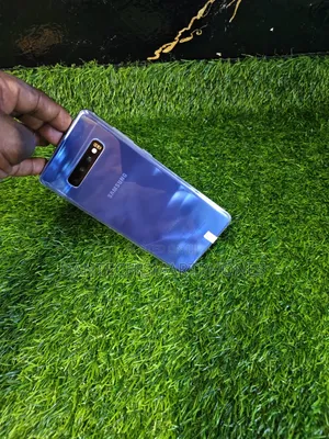 New Samsung Galaxy S10 128 GB Blue