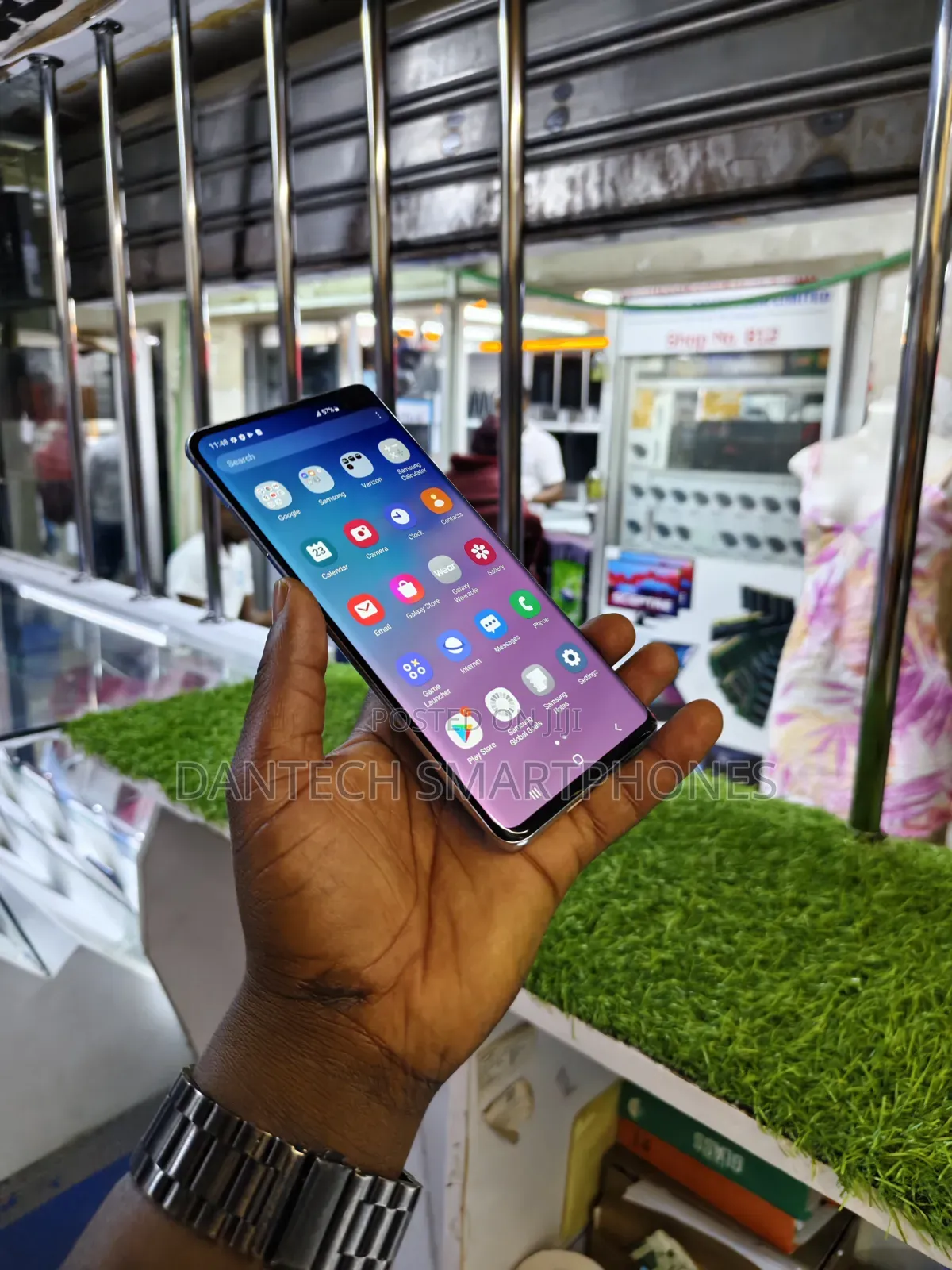 New Samsung Galaxy S10 128 GB Blue