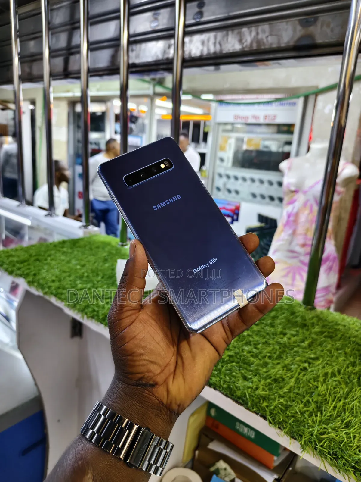 New Samsung Galaxy S10 128 GB Blue