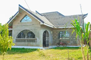3bdrm Bungalow in Stadium, Mutithi for sale