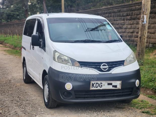 Nissan NV200 2014 White
