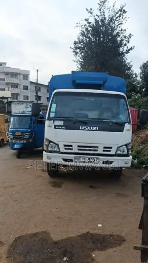Isuzu NPR 2014