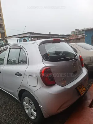 Nissan March 2016 Silver
